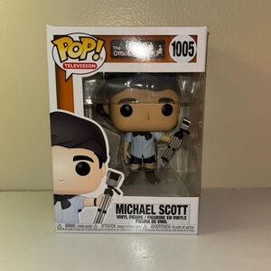 The office Michael Scott with Camera Funko Pop